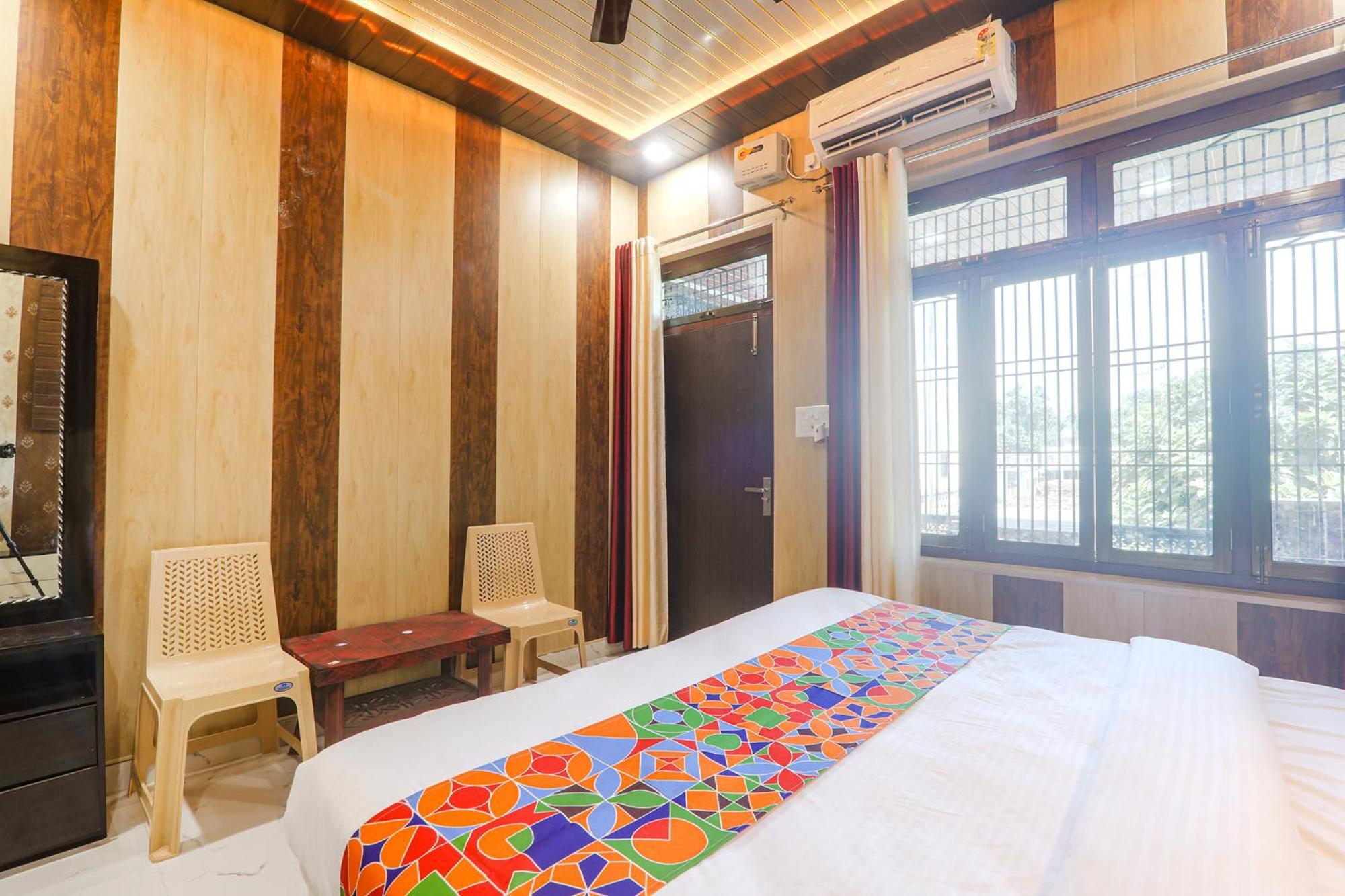 Fabhotel Uma Yugul Ayodhya Экстерьер фото